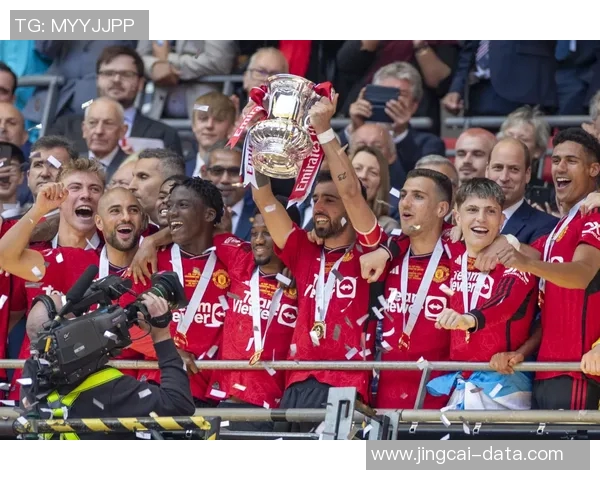 足总杯精彩对决切尔西完胜曼城乌龙球引发全场狂欢与十大进球回顾